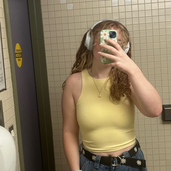 Meet your Posher, Kristen - Picture 1 of 1